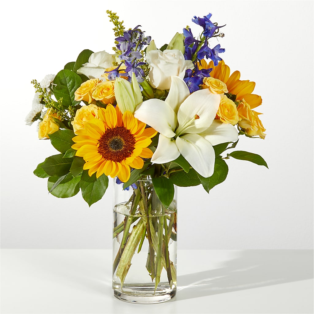Wonderfully Sunny Bouquet –  Talia Flowers, Ottawa ON