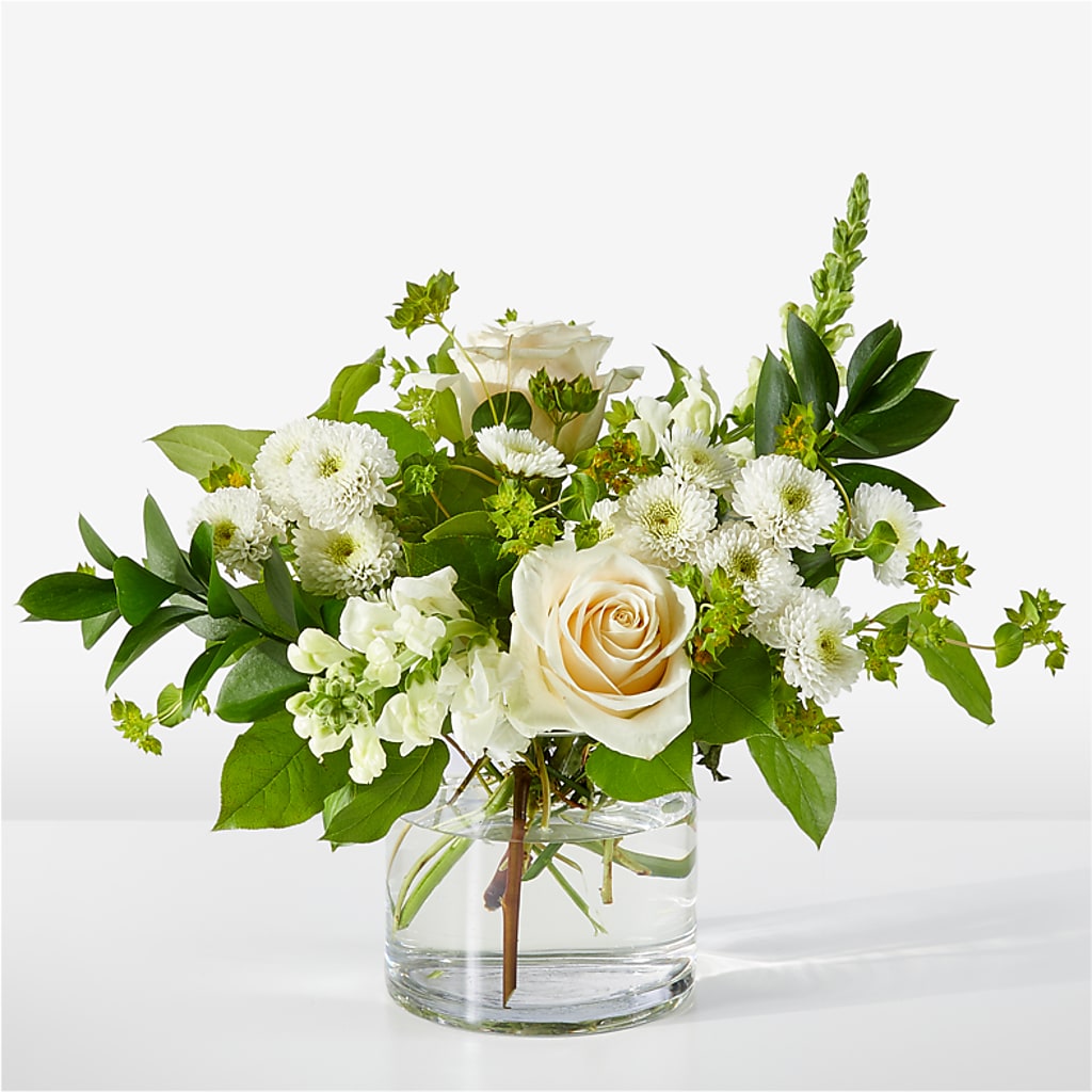 Hint of Vanilla Bouquet –  Talia Flowers, Ottawa ON
