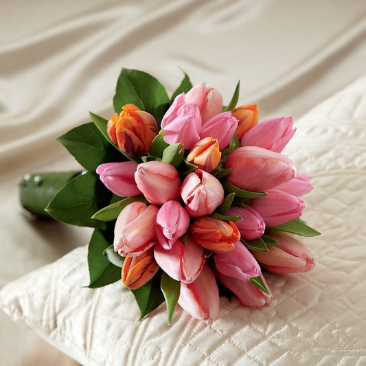 Embraceable Bouquet –  Talia Flowers, Ottawa ON