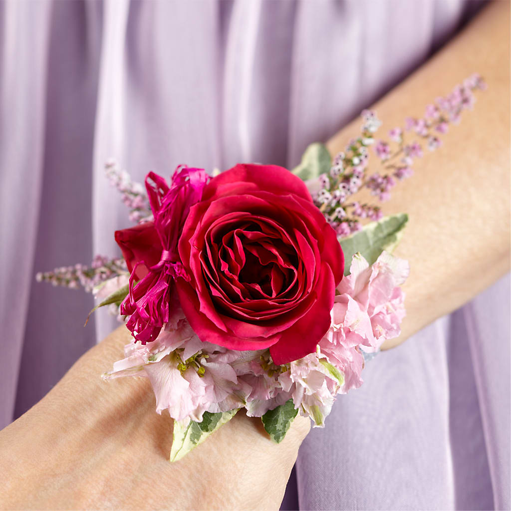 Rose Charm Corsage –  Talia Flowers, Ottawa ON