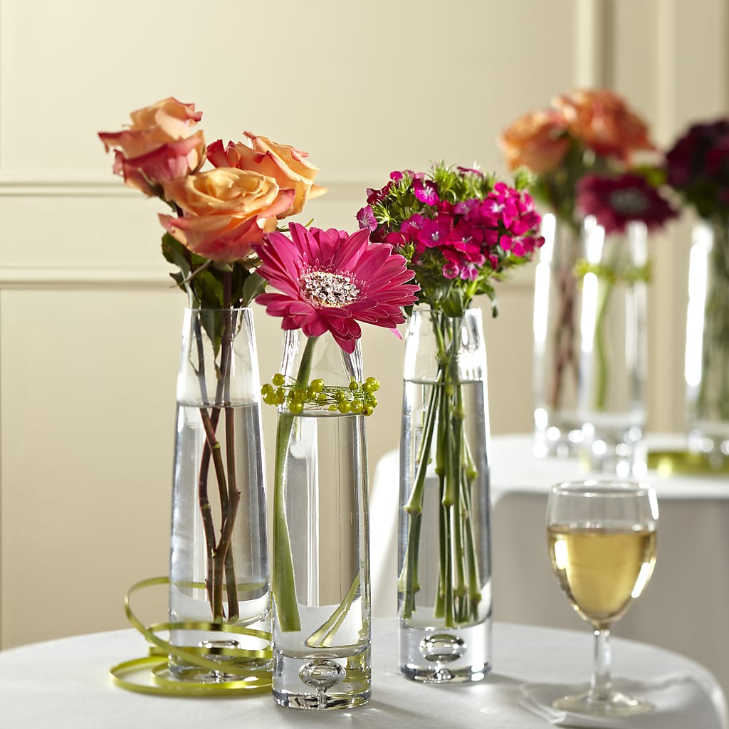 Sparkling Toast Centerpiece –  Talia Flowers, Ottawa ON