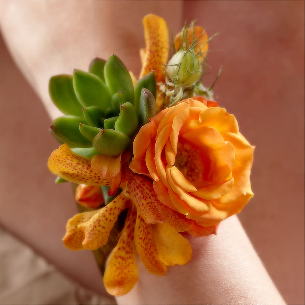 Irresistible Love Wrist Corsage –  Talia Flowers, Ottawa ON