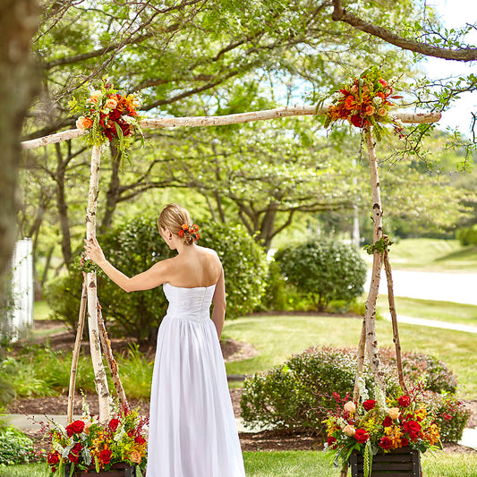 Arbor of Love Archway –  Talia Flowers, Ottawa ON