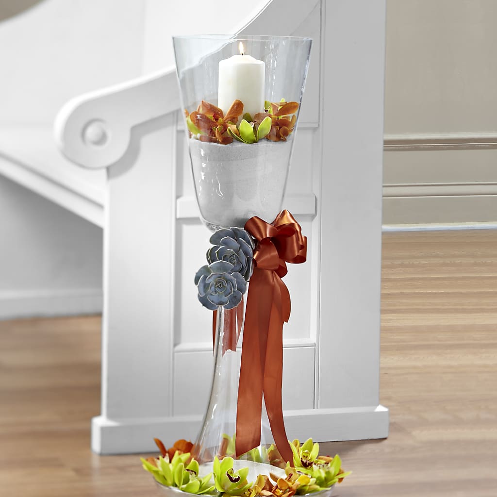 Matrimony Pew Decor –  Talia Flowers, Ottawa ON
