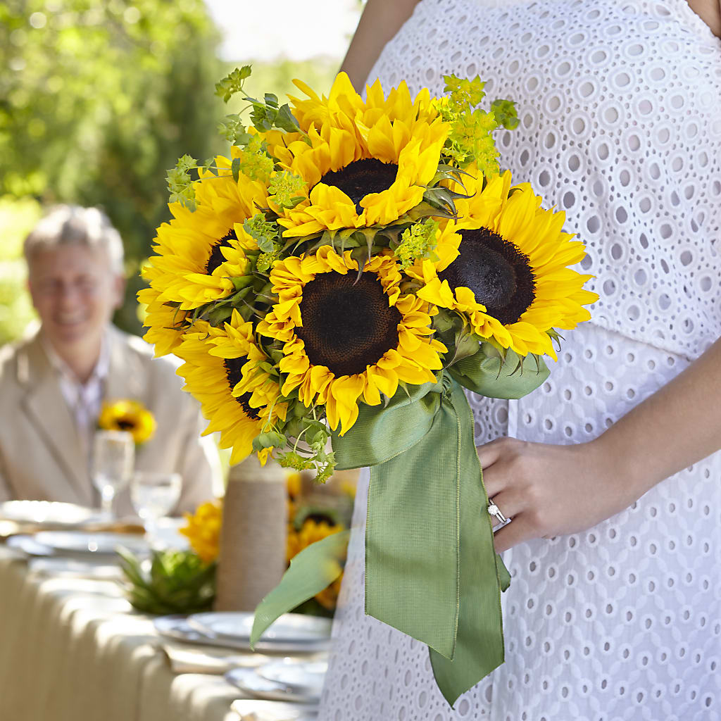 Free Spirit Bouquet –  Talia Flowers, Ottawa ON